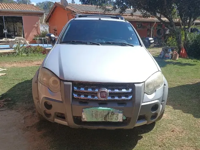 Fiat Strada Adventure 1.8/ 1.8 Locker Flex CE 2009