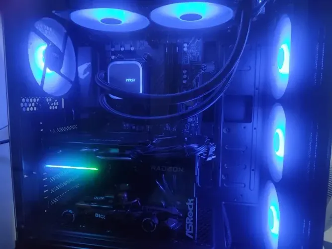 PC GAMER 