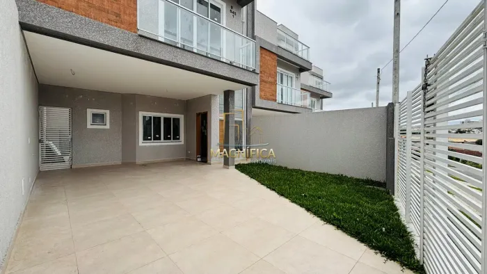 SOBRADO com 3 dormitórios à venda com 193m² por R$ 910.000,00 no bairro Capão Raso - CURIT