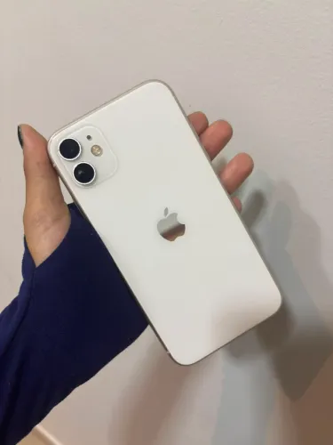 VENDE-SE IPHONE 11