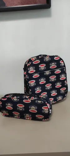 Mochila lancheira e estojo Paul Frank