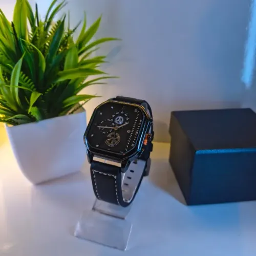 Relógio Masculino Black Quadrado Couro | Novo na Caixa + Pulseira e Colar 