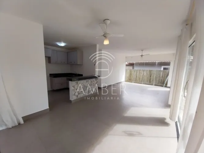 CASA RESIDENCIAL em Armação dos Búzios - RJ, Rasa