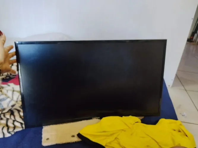 Monitor gamer curvo Samsung 27' com suporte flexível 