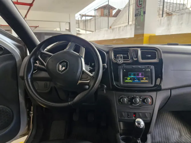 Renault Logan Zen Flex 1.0 12V 4P Mec. 2020