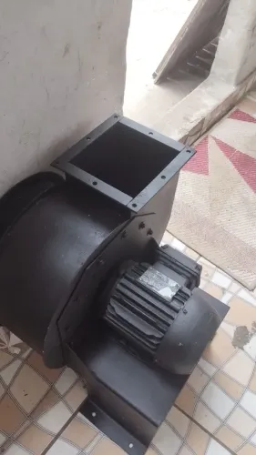Exaustores novos e semi novos compra venda manutenção.