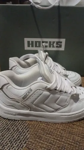 Tênis hocks novo/ unissex
