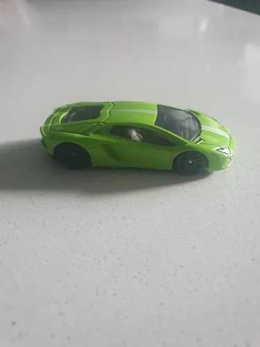 Hot Wheels Lamborghini Aventador Verde de Pack 2014