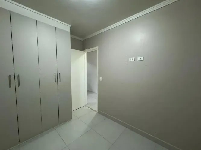 Imóvel para venda possui 32 metros quadrados com 2 quartos em Vila Mazzei - São Paulo - SP