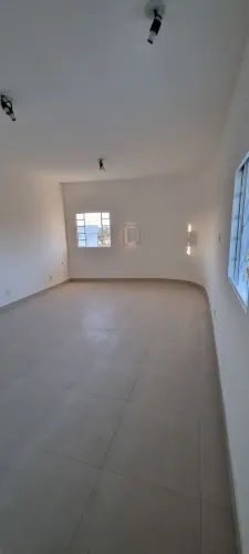 Sala comercial de 23m2, excelente acabamento e localização, Santa Mônica