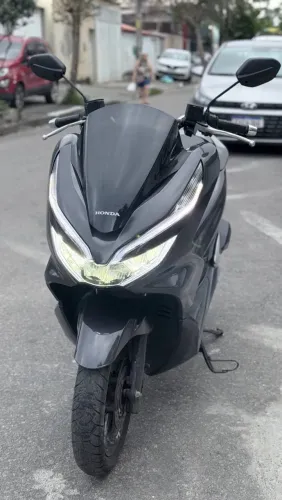 Honda PCX 150 2022 - 25.000 km - Pronta para Uso