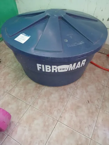 Caixa d?água 310l fibromar