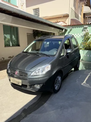 Fiat Idea Attractive 1.4 Fire Flex 8V 5P 2012