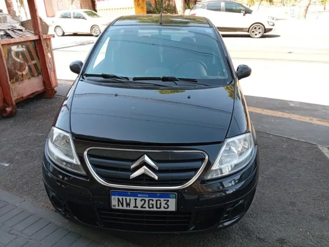 Citroen C3 GLX 1.4/ GLX Sonora 1.4 Flex 8V 5P 2011