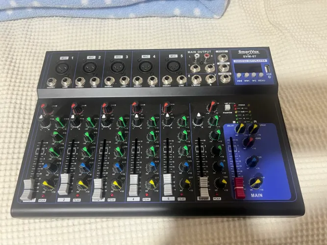 Mesa de Som SMARTVOX 