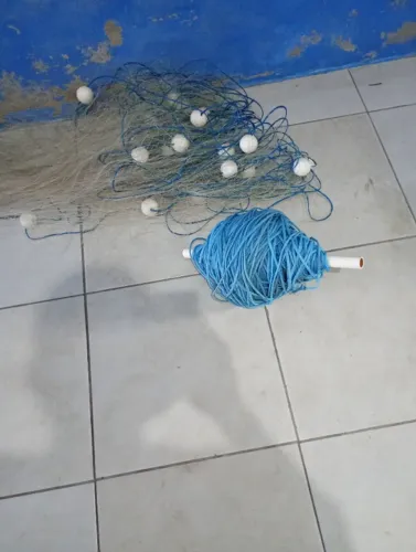 Vendo rede de pesca