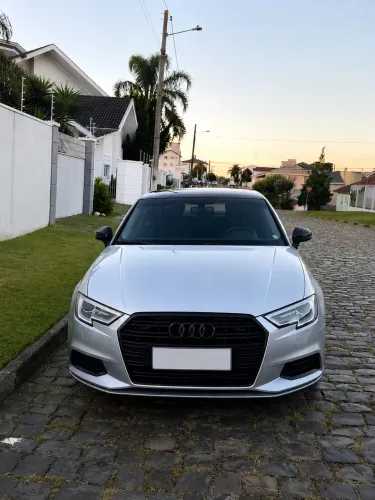 Audi A3 Sedan 1.4 TFSI Flex Tiptronic 4P 2017