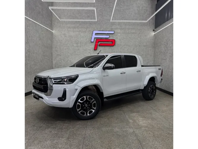 Toyota Hilux CD 4X4 2.8 Diesel Aut. 2024