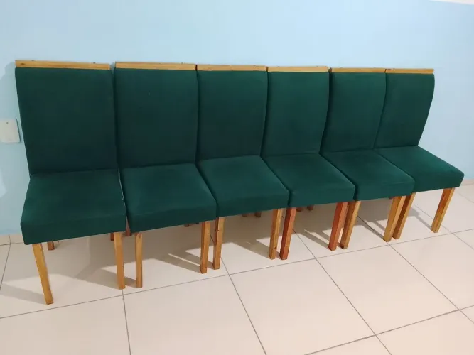 Ótima cadeiras bem reforçada