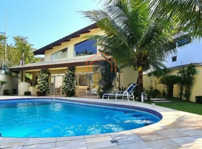 Casa Sobrado em Jardim Virgínia - Guarujá, SP