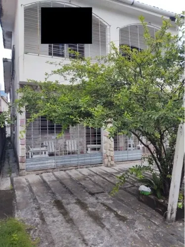 Excelente casa no melhor trecho da Torre