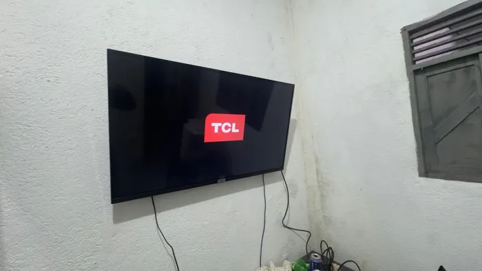 TV SMART ANDROID TCL 43?