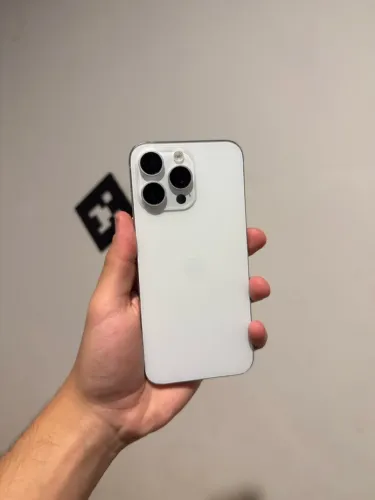 iPhone 15 pro Max 256gb impecável