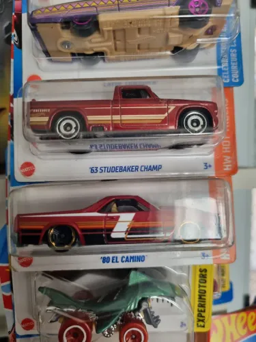 Kit 2 hotwheels