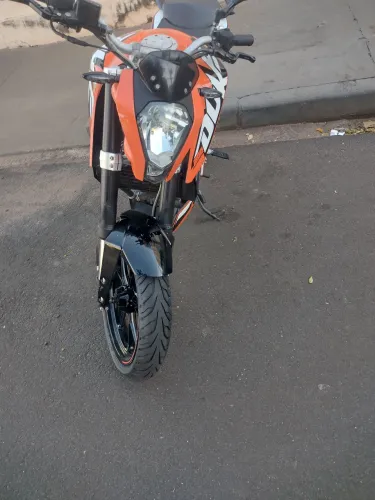 KTM Duke 200 