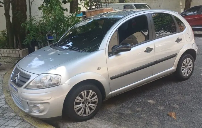 Citroen C3 GLX 1.4/ GLX Sonora 1.4 Flex 8V 5P 2010