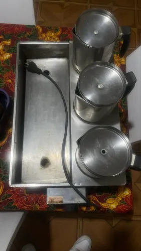 Banho Maria 220w para lanchonete com 3 leiteiras de 1litro