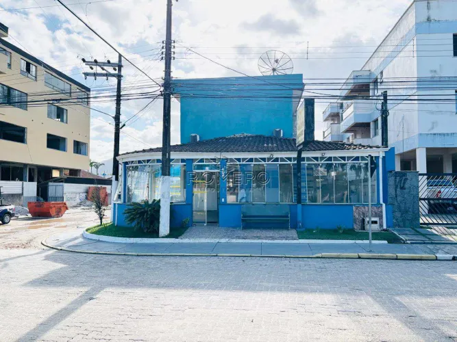 Fundo de comércio com 18 quartos, Praia da Maranduba, Ubatuba - R$ 4 mi, Cod: 2769