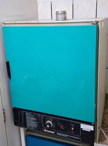 Estufa de Secagem e Esterilização Fanem Modelo 315-SE