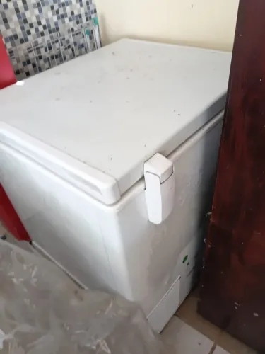 VENDO FREEZER SEMI NOVO