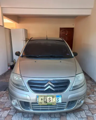 Citroen C3 GLX 1.4/ GLX Sonora 1.4 Flex 8V 5P 2011