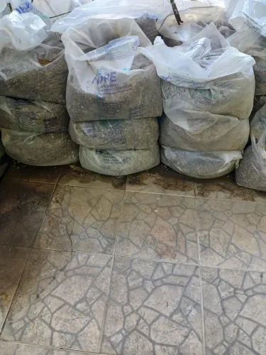 Saco de seixo.Nao faço entrega. R$10,00 O SACO.