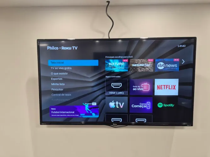 Tv 42 philco muito nova