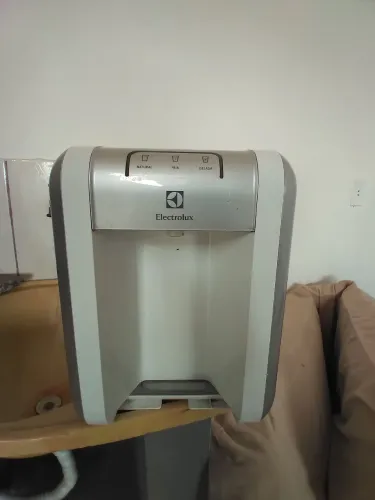 Purificador Electrolux PE10B - QUEBRADO/para peças ou conserto