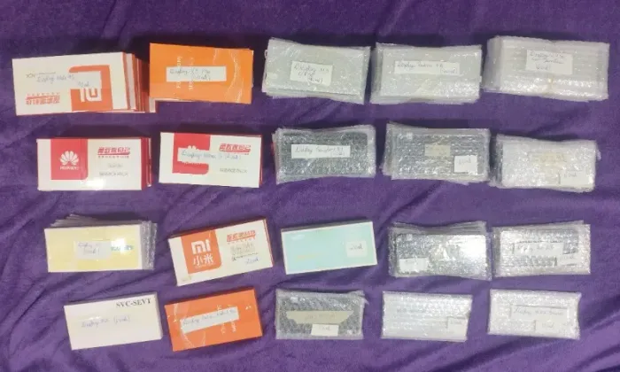 Lote de Peças para Celulares - Displays, Tampas, Películas e Mais (LEIA O ANÚNCIO)