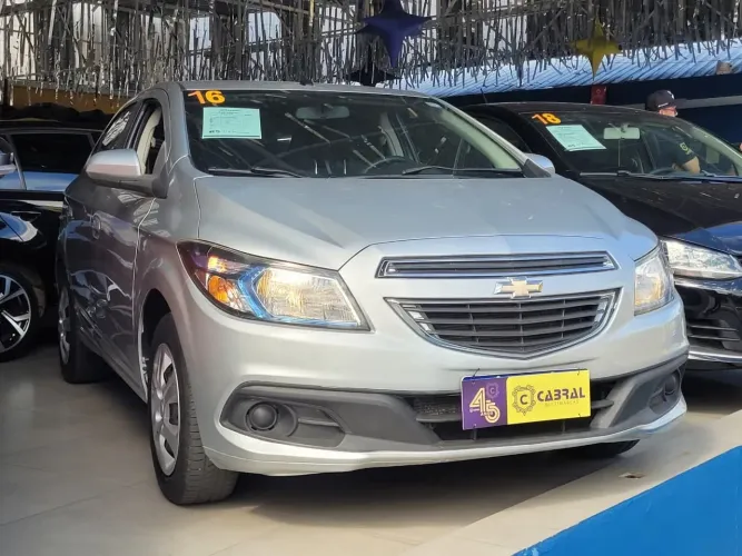 Chevrolet Onix Hatch LT 1.4 8V Flex Mec. 4P 2016