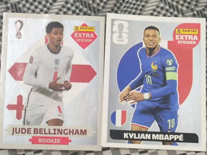 Figurinhas Legend Mbappé e Bellingham Prata