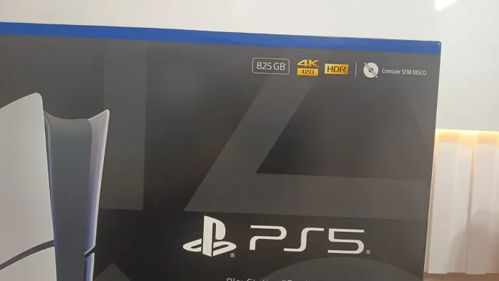 Ps5 digital, R$ 4.000 no Pix podemos parcelar até 10x c juros