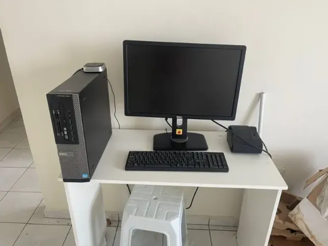 Computador semi novo