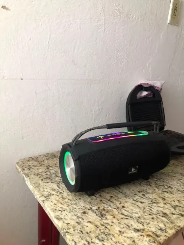VENDE-SE CAIXA DE SOM!