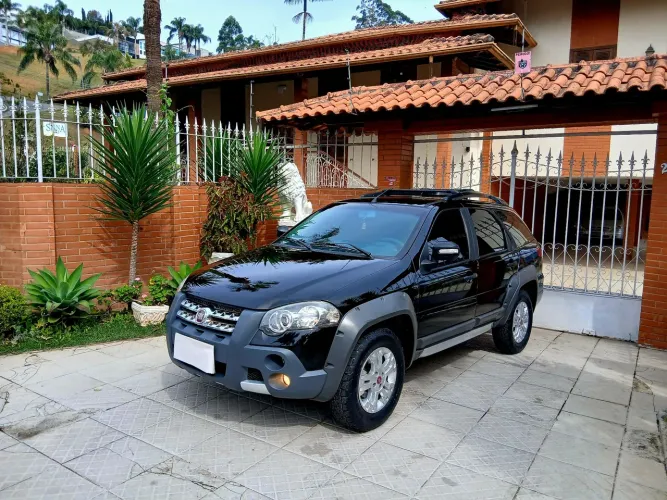 Fiat Palio Weekend Adventure Locker 1.8 Flex 2012