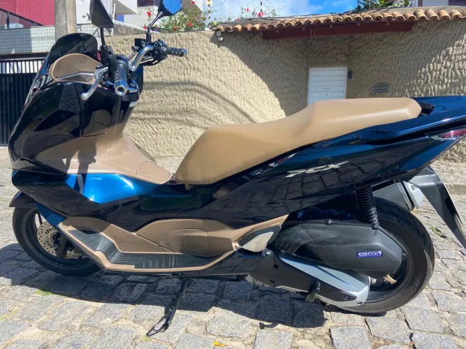 PCX DLX 160