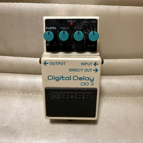 Pedal Boss DD3 - Digital Delay - Super Conservado!!