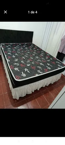 Colchao de casal semi novo