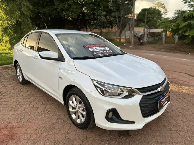 Chevrolet Onix Plus LT 1.0 12V TB Flex Aut. 4P 2020