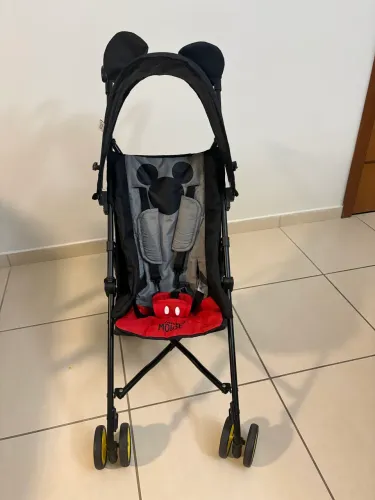 carrinho guarda chuva mickey